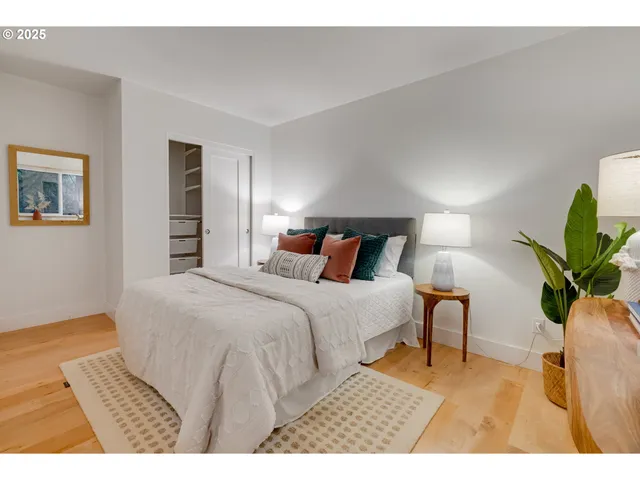 $599,900 | 2733 Northeast 92nd Avenue, Portland, OR 97220