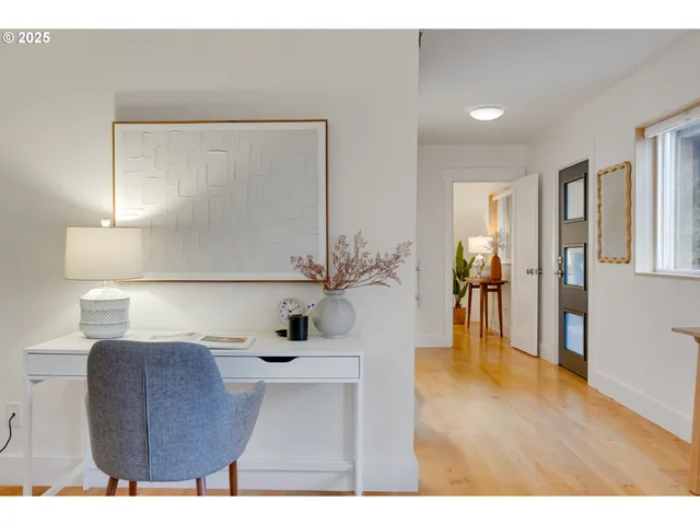 $599,900 | 2733 Northeast 92nd Avenue, Portland, OR 97220