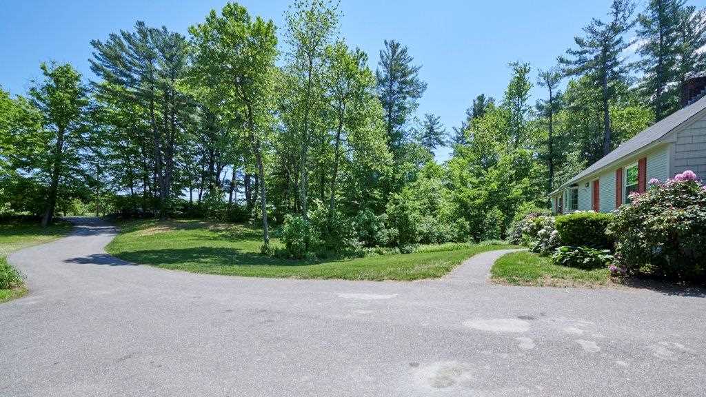 103 Gilcreast Road Londonderry, NH 03053 - Photo 23 of 26 Gallery Image 23