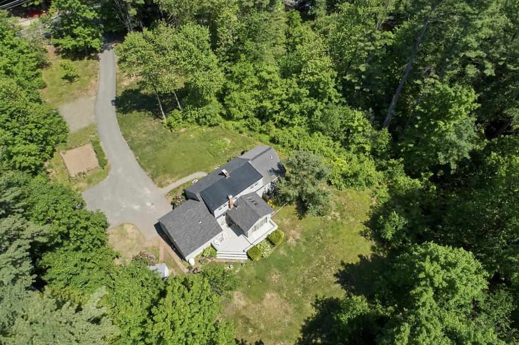 103 Gilcreast Road Londonderry, NH 03053 - Photo 26 of 26 Gallery Image 26