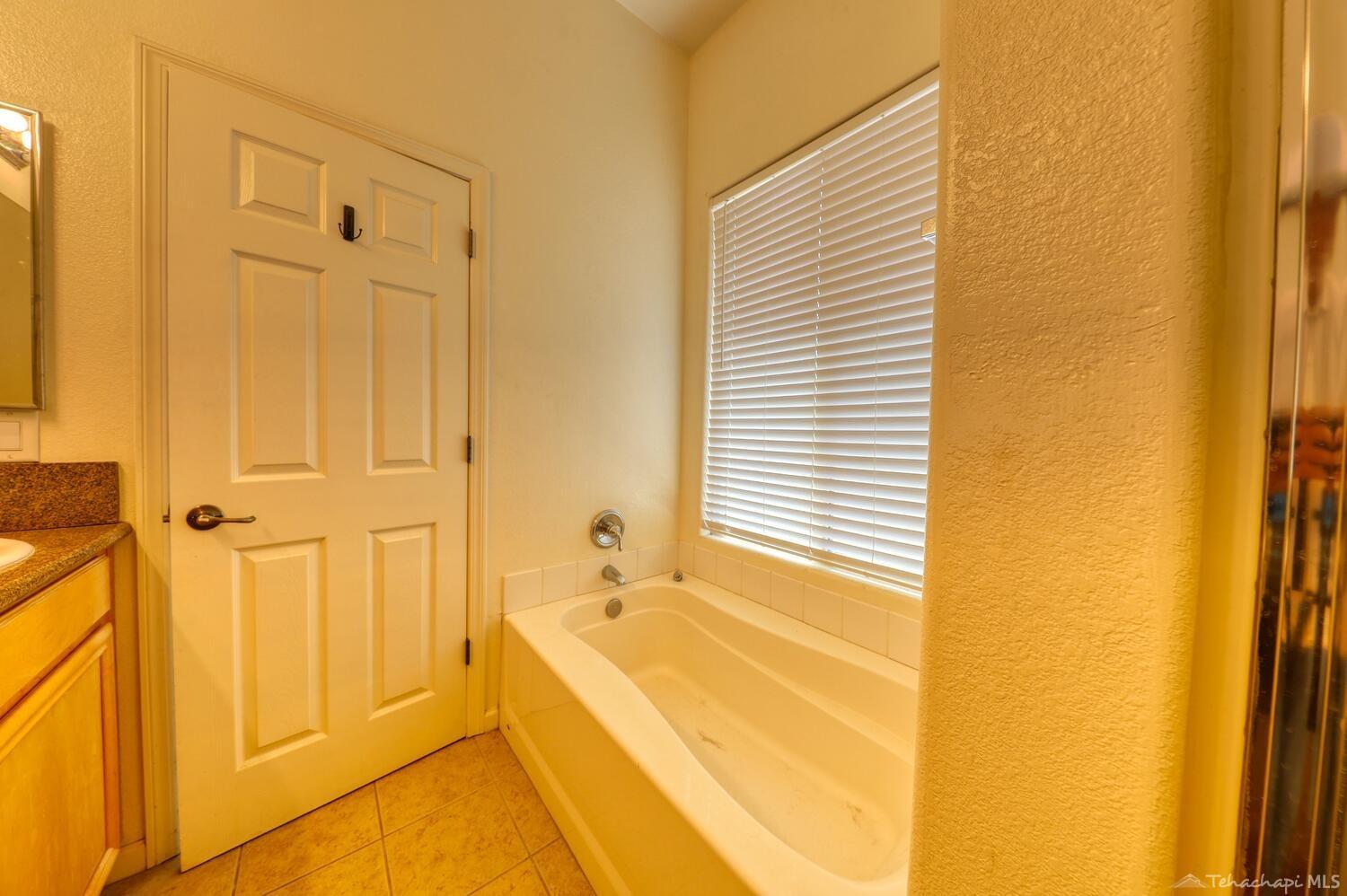 25840 Cumberland Road Tehachapi, CA 93561 - Photo 22 of 32 Gallery Image 22