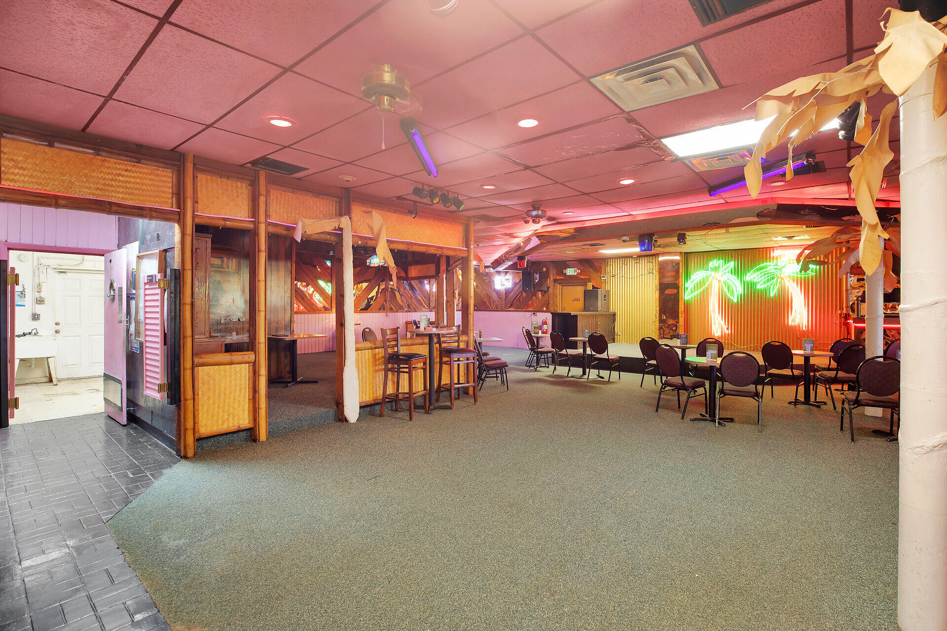 81908 Overseas Highway Islamorada, FL 33036 - Photo 23 of 23 a view of a room with gym equipment