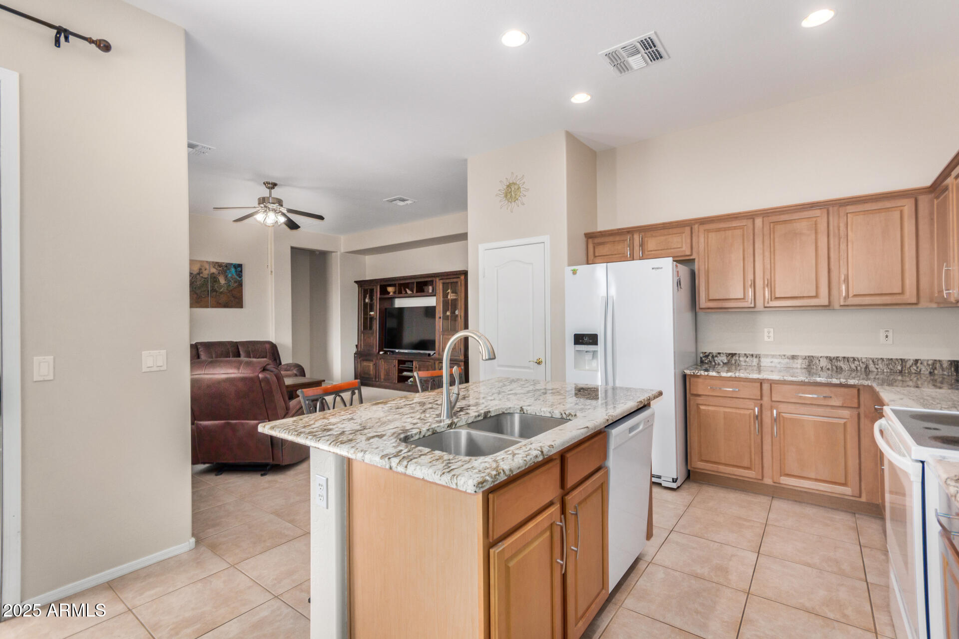 17773 Manso Street Goodyear, AZ 85338 - Photo 19 of 36 25 - Manso