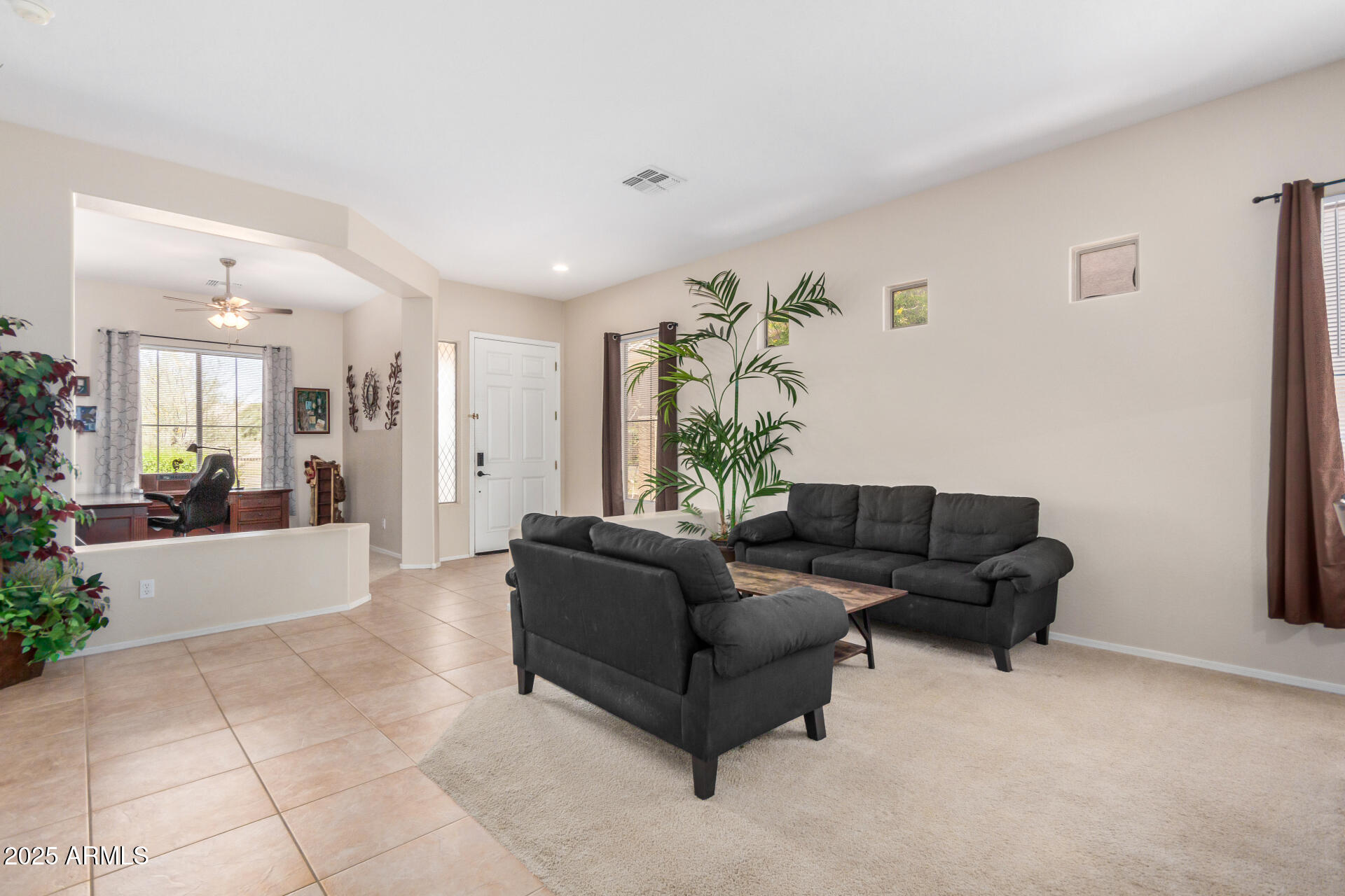 17773 Manso Street Goodyear, AZ 85338 - Photo 5 of 36 10 - Manso