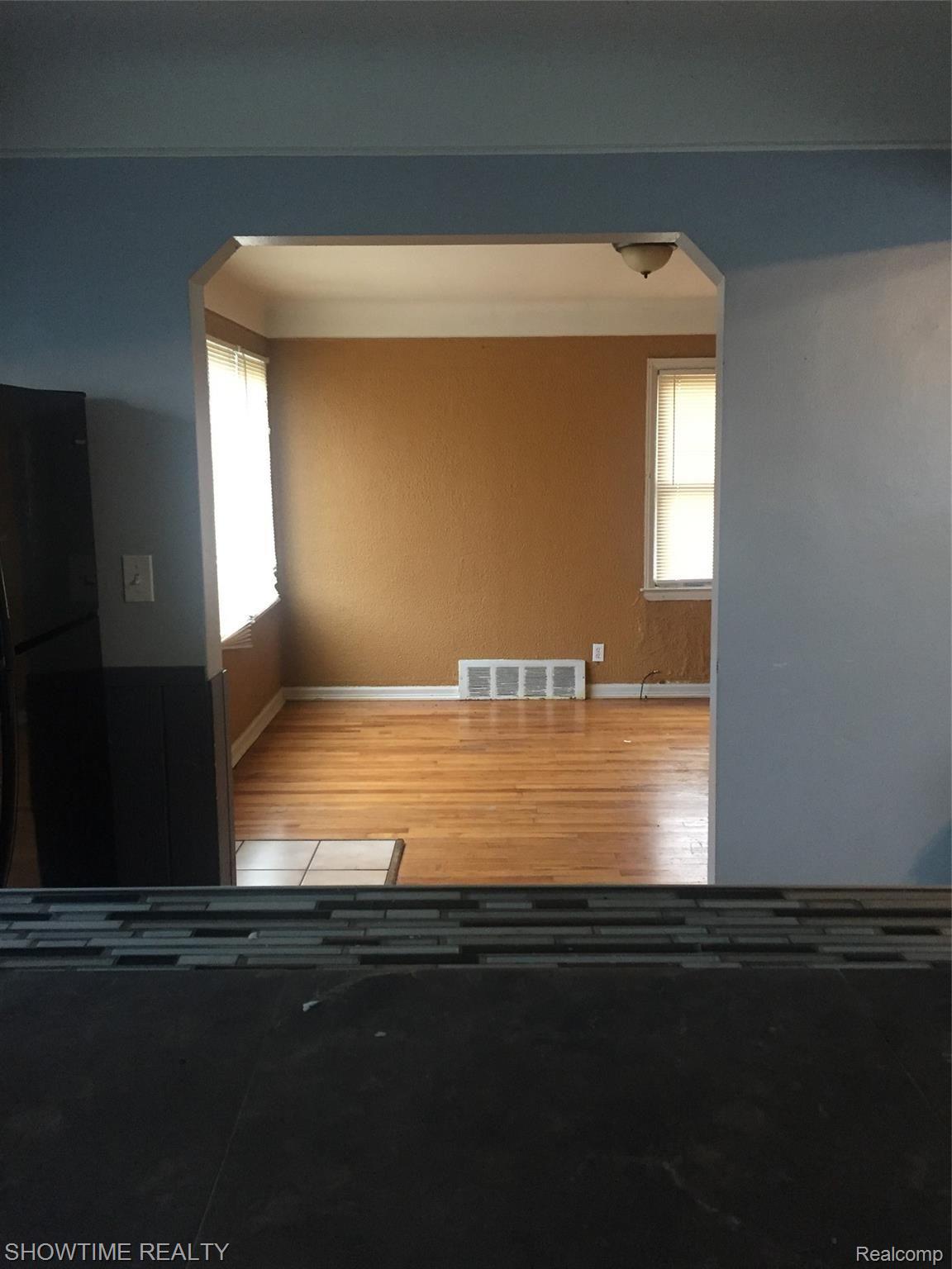 6389 Evergreen Road Detroit, MI 48228 - Photo 28 of 73 IMG-9850 (1).JPG