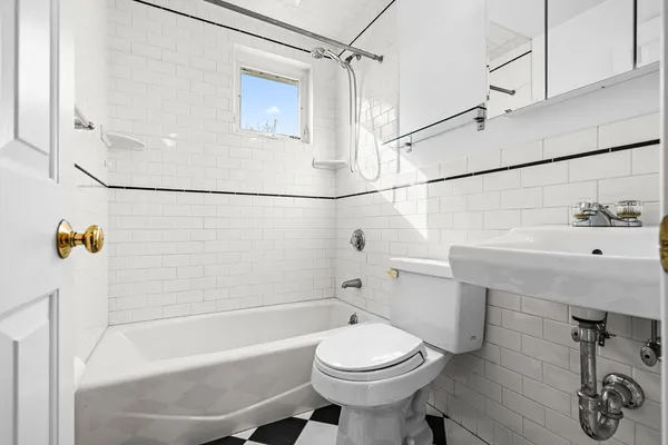 $1,250,000 | 62 Thomas Street, Belmont, MA 02478