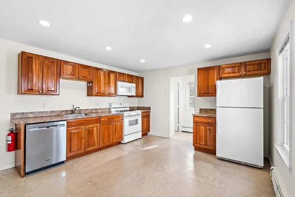 $1,250,000 | 62 Thomas Street, Belmont, MA 02478