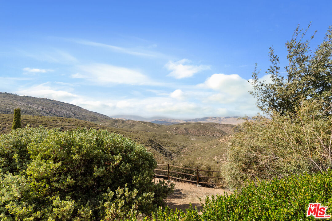 28765 Pine Canyon Road Lake Hughes, CA 93532 - Photo 48 of 58 a view of a city