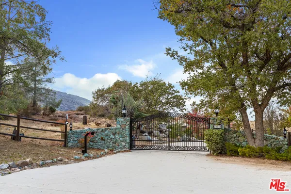 $11,975,000 | 28765 Pine Canyon Road, Lake Hughes, CA 93532