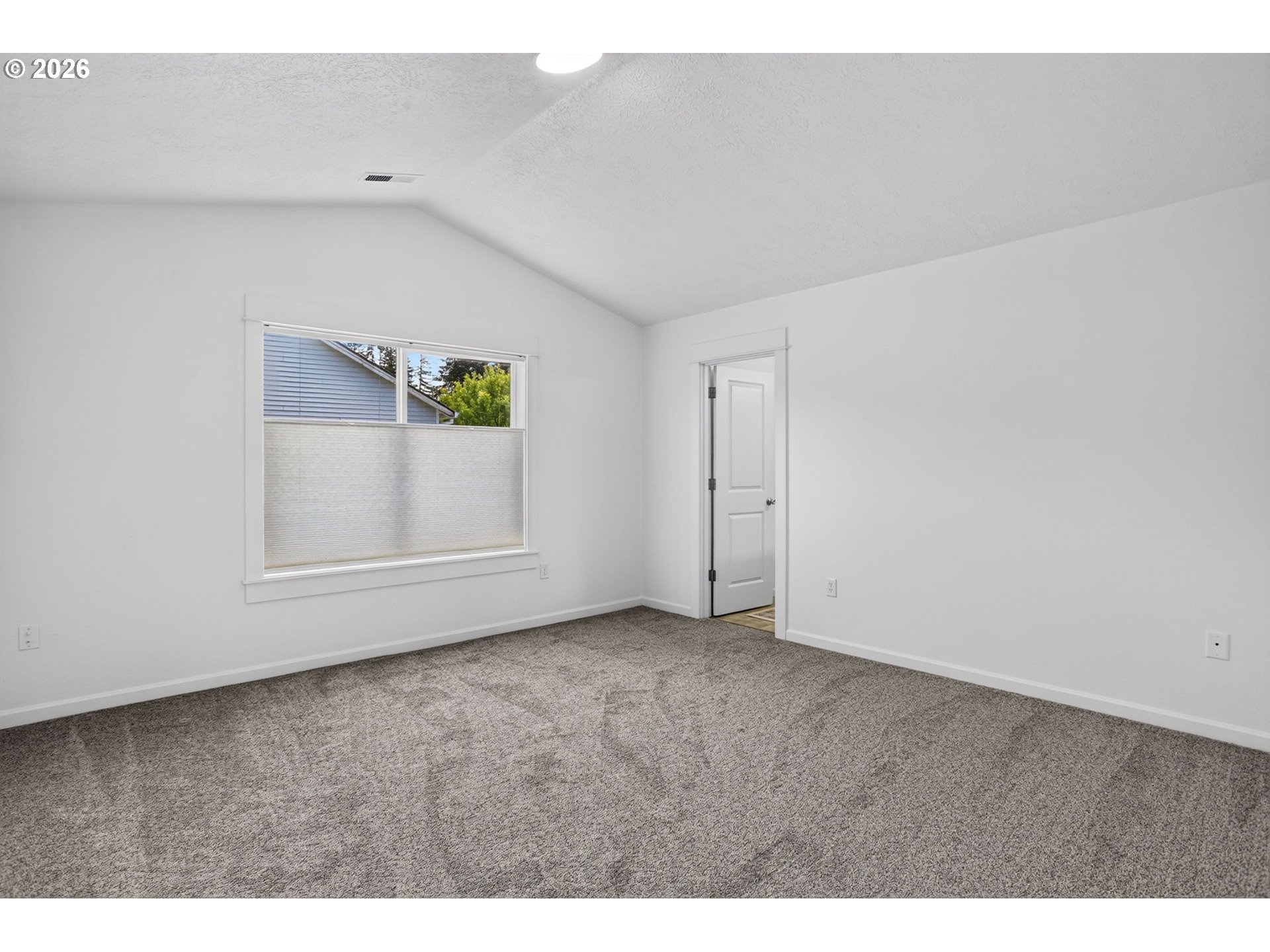 38417 Redwood Street Sandy, OR 97055 - Photo 15 of 41