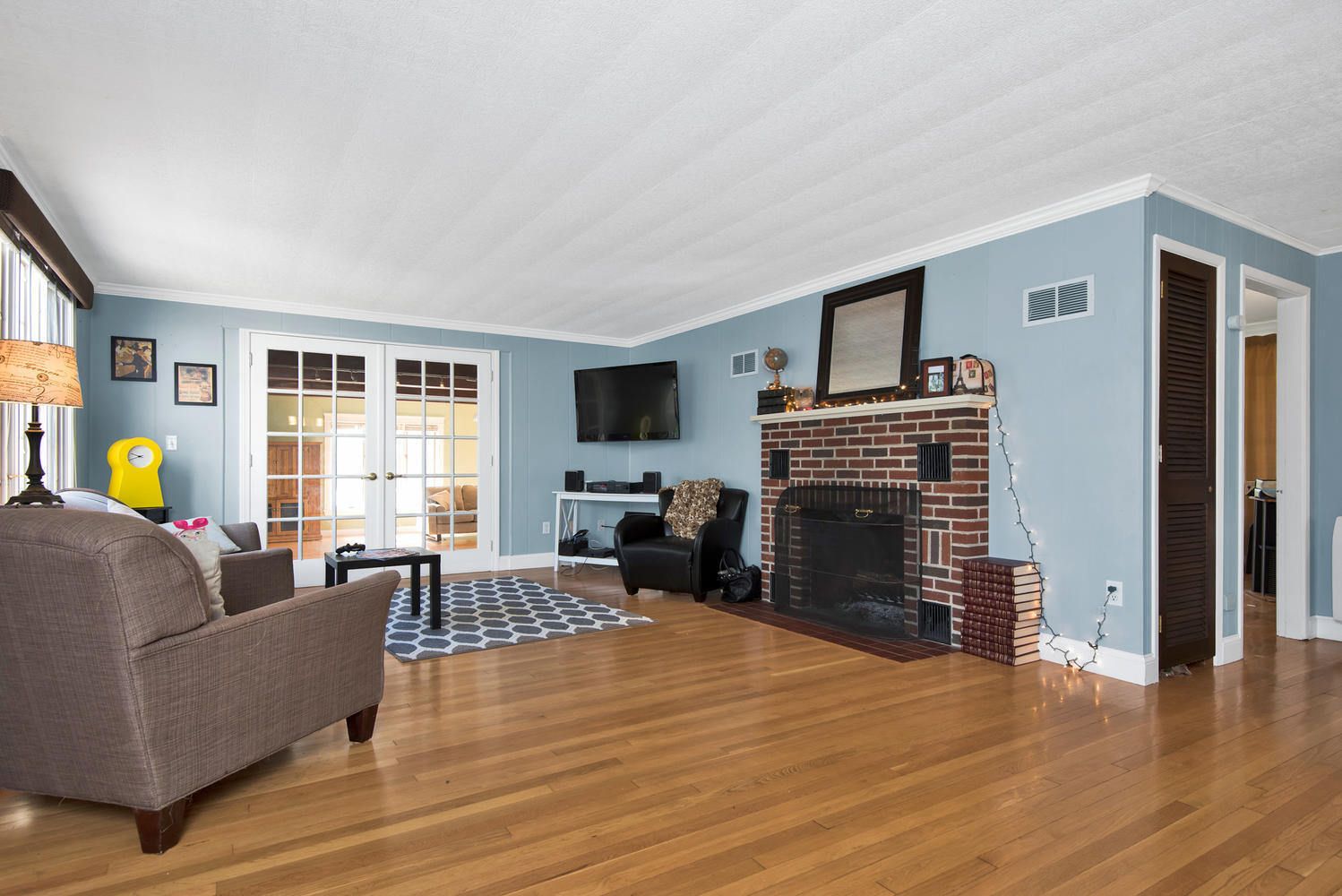 8 Western Promenade, Unit PROMENADE Paris, ME 04281 - Photo 4 of 39 8 Western Promenade South-large-004-040-