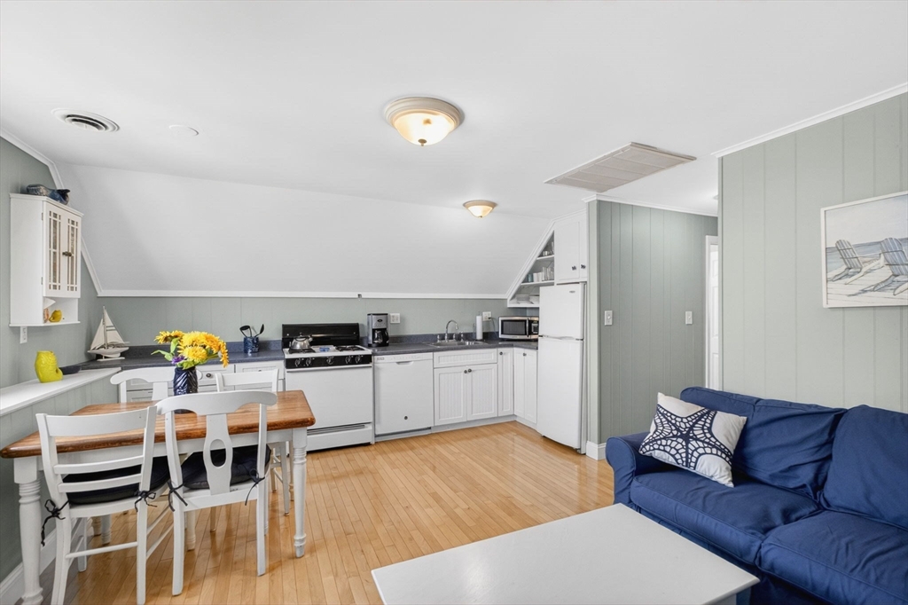 7 Sycamore Street Wareham, MA 02558 - Photo 21 of 32