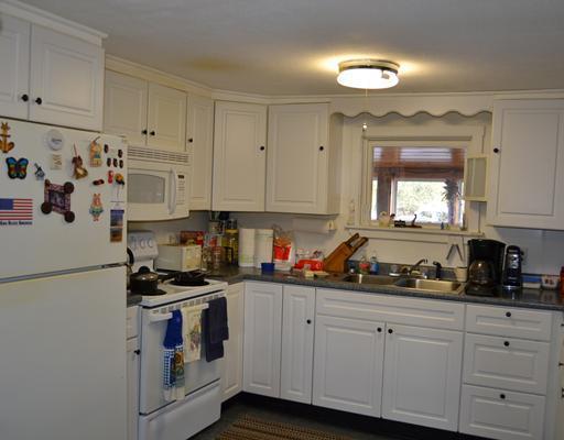 44 Lasalle Road Burnham, ME 04922 - Photo 4 of 10 Kitchen.