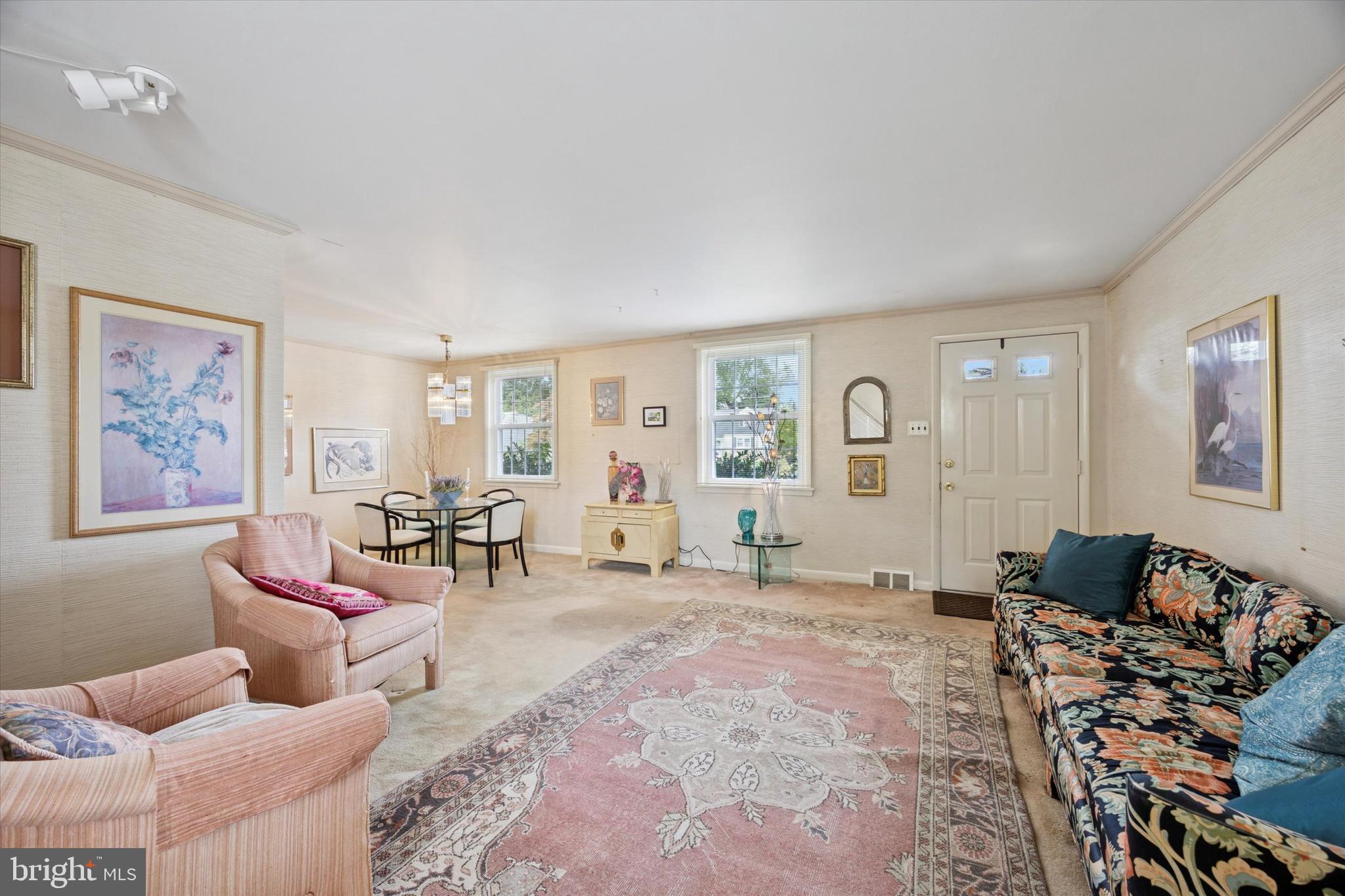 9825 Verree Road Philadelphia, PA 19115 - Photo 5 of 35 a living room with furniture and large windows