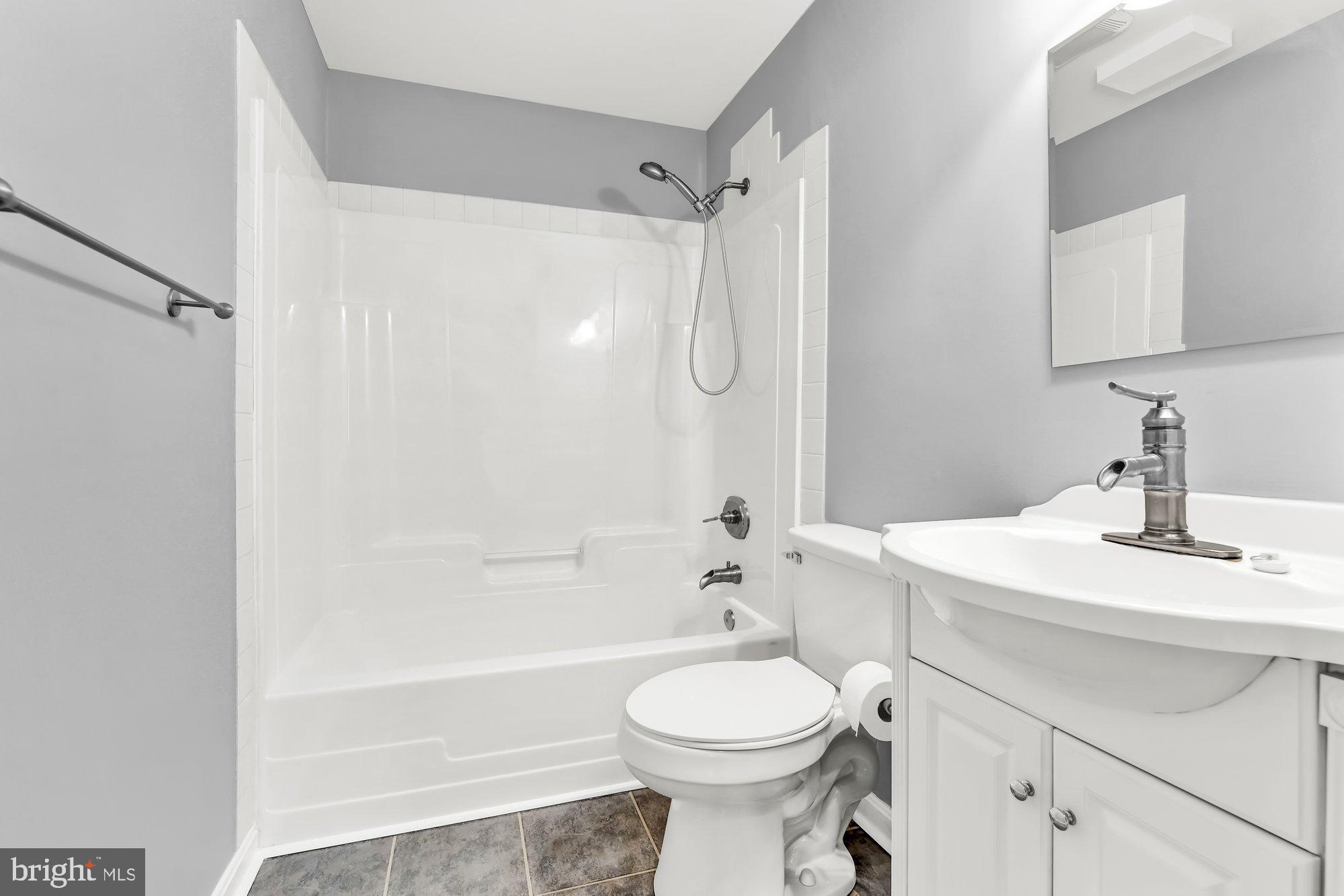 7339 Gunpowder Road Baltimore, MD 21220 - Photo 9 of 34 Updated main level full bath