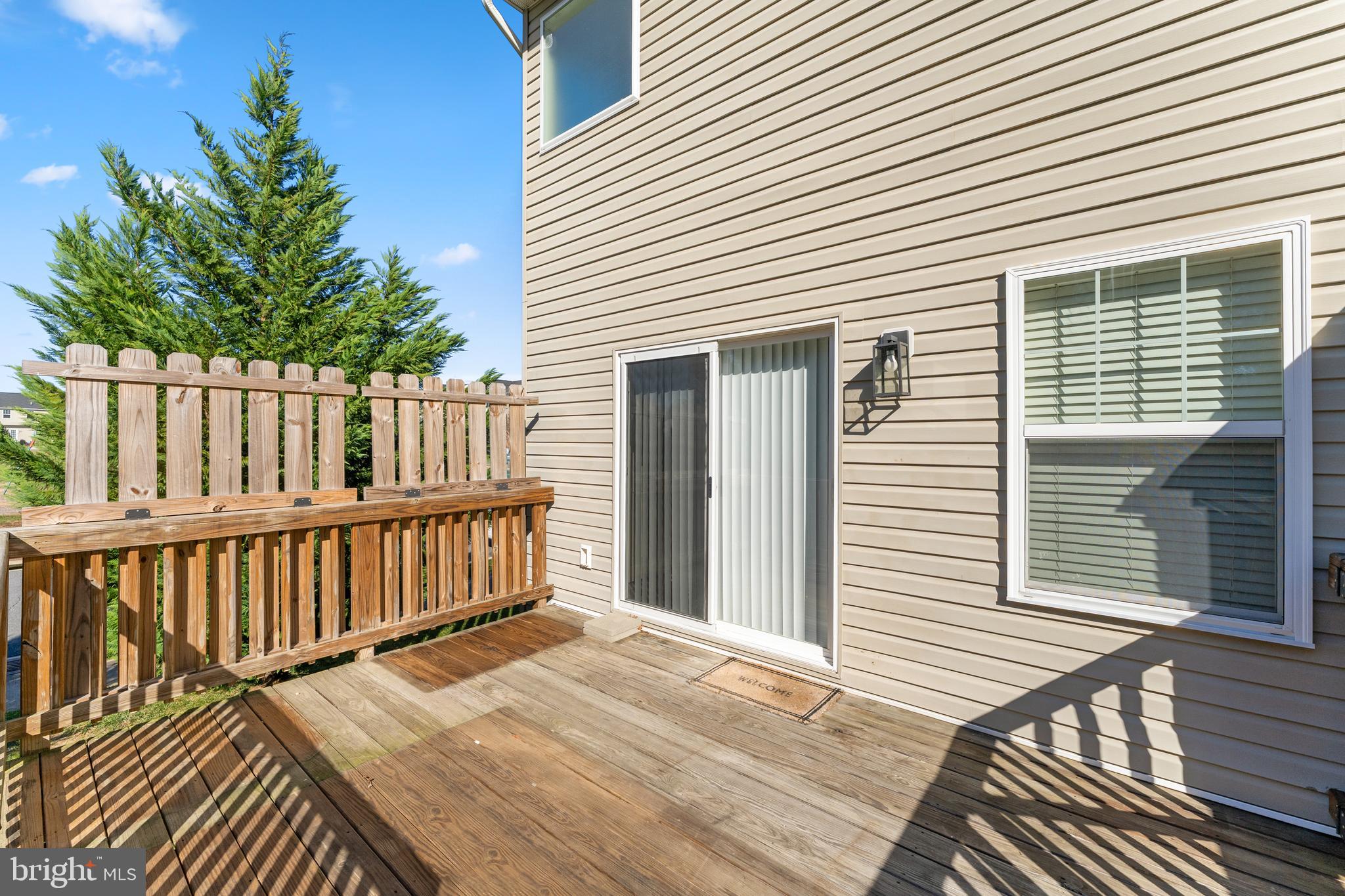 18350 Congressional Circle Ruther Glen, VA 22546 - Photo 27 of 55 a view of a wooden deck