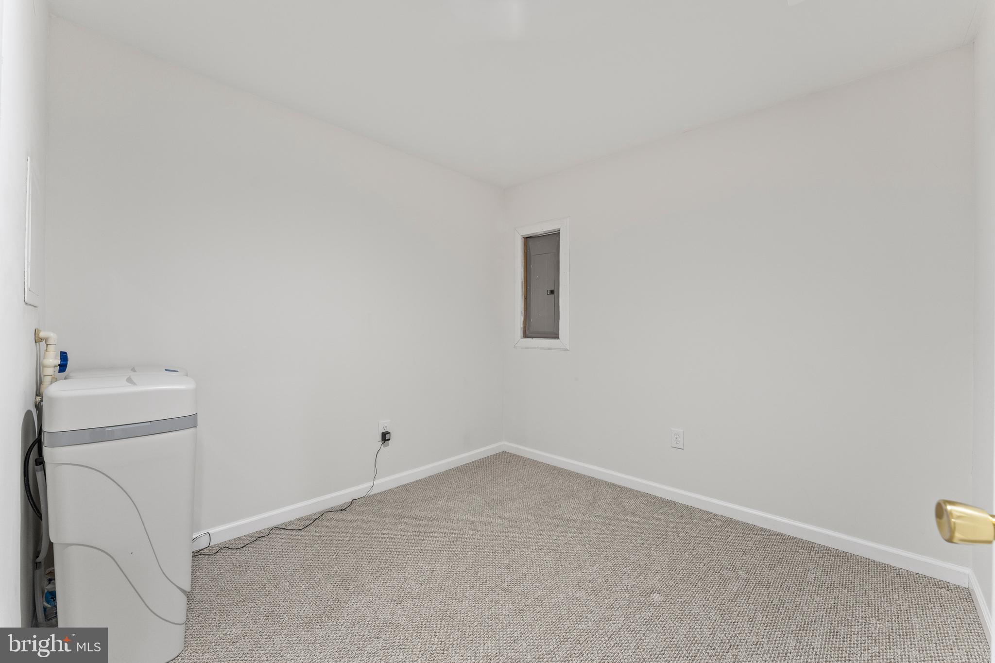 18350 Congressional Circle Ruther Glen, VA 22546 - Photo 45 of 55 a view of an empty room