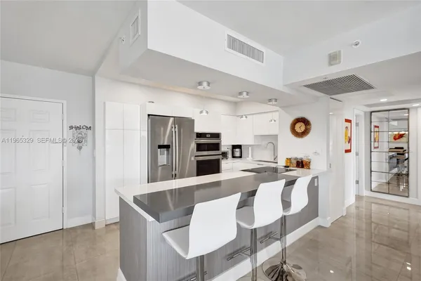$4,500 | 2501 South Ocean Drive, Unit 1235, Hollywood, FL 33019