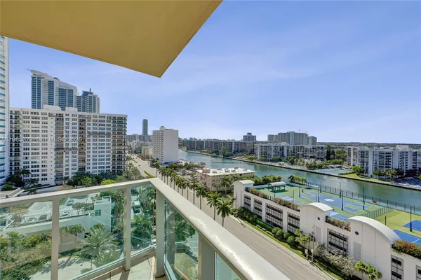 $4,500 | 2501 South Ocean Drive, Unit 1235, Hollywood, FL 33019