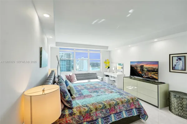 $4,500 | 2501 South Ocean Drive, Unit 1235, Hollywood, FL 33019