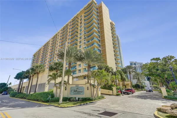 $4,500 | 2501 South Ocean Drive, Unit 1235, Hollywood, FL 33019