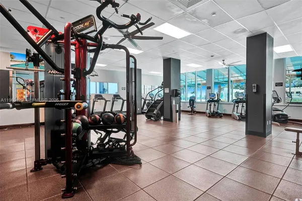 $4,500 | 2501 South Ocean Drive, Unit 1235, Hollywood, FL 33019