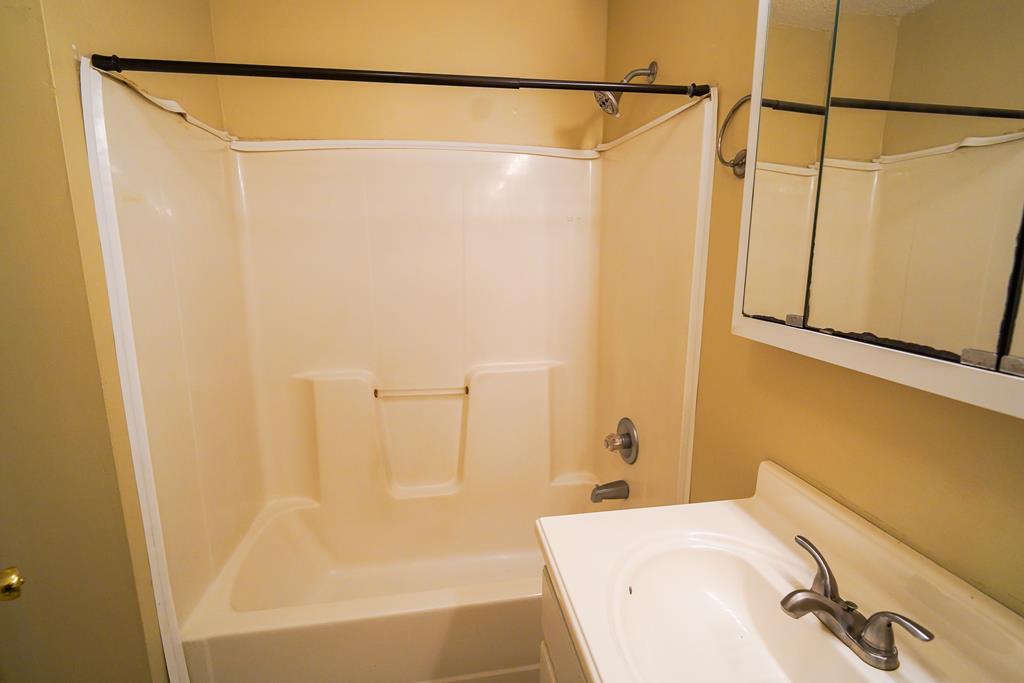 997 Butter And Egg Road Troy, AL 36081 - Photo 19 of 30