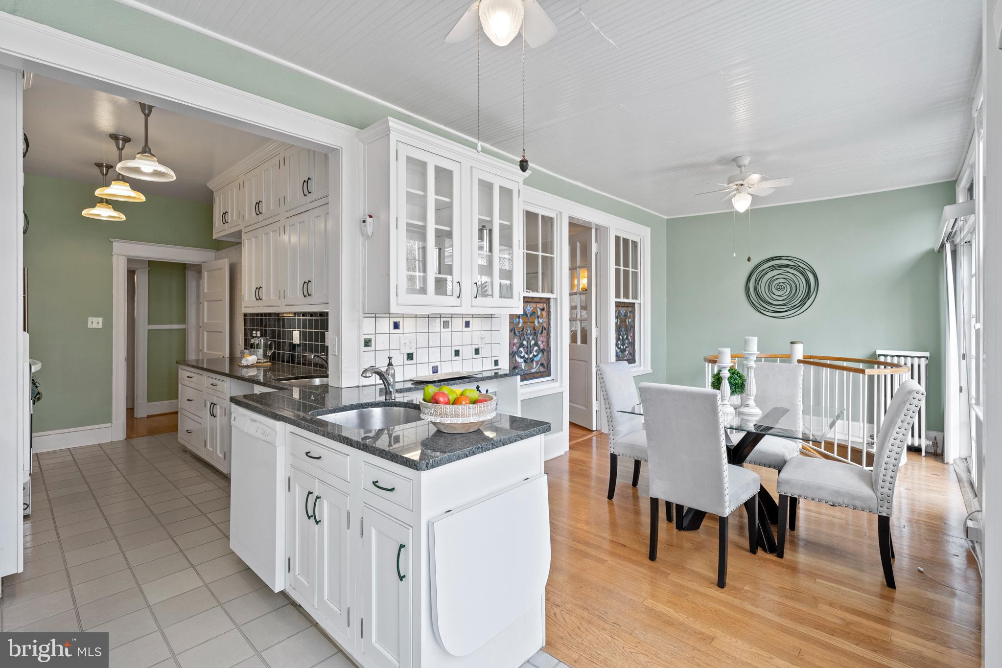 2709 Woodley Road Northwest Washington, DC 20008 - Photo 11 of 34 Kitchen and breakfast room