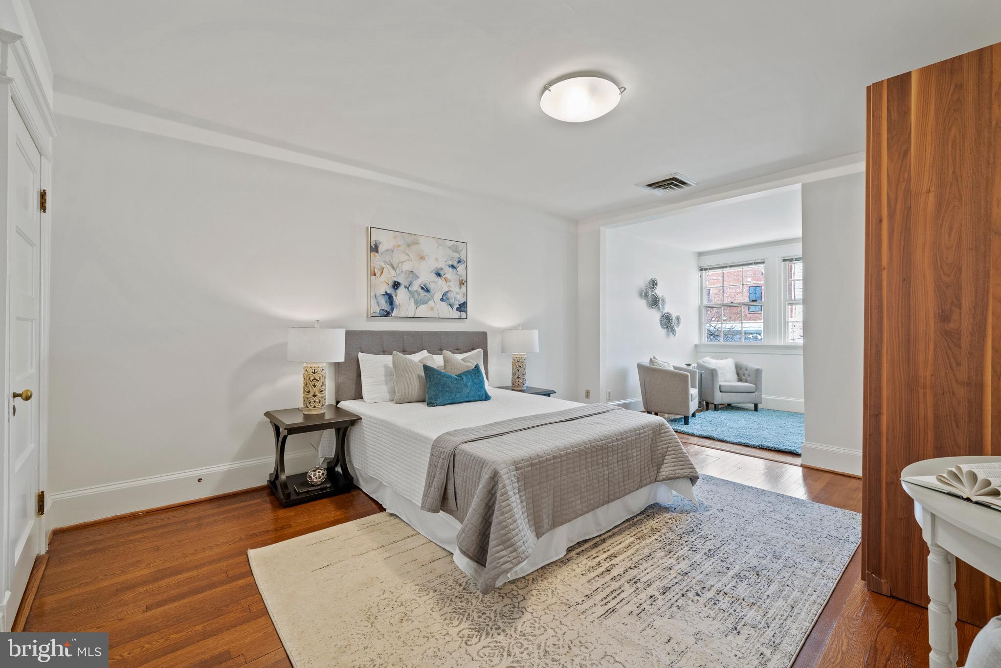 2709 Woodley Road Northwest Washington, DC 20008 - Photo 14 of 34 Primary Suite