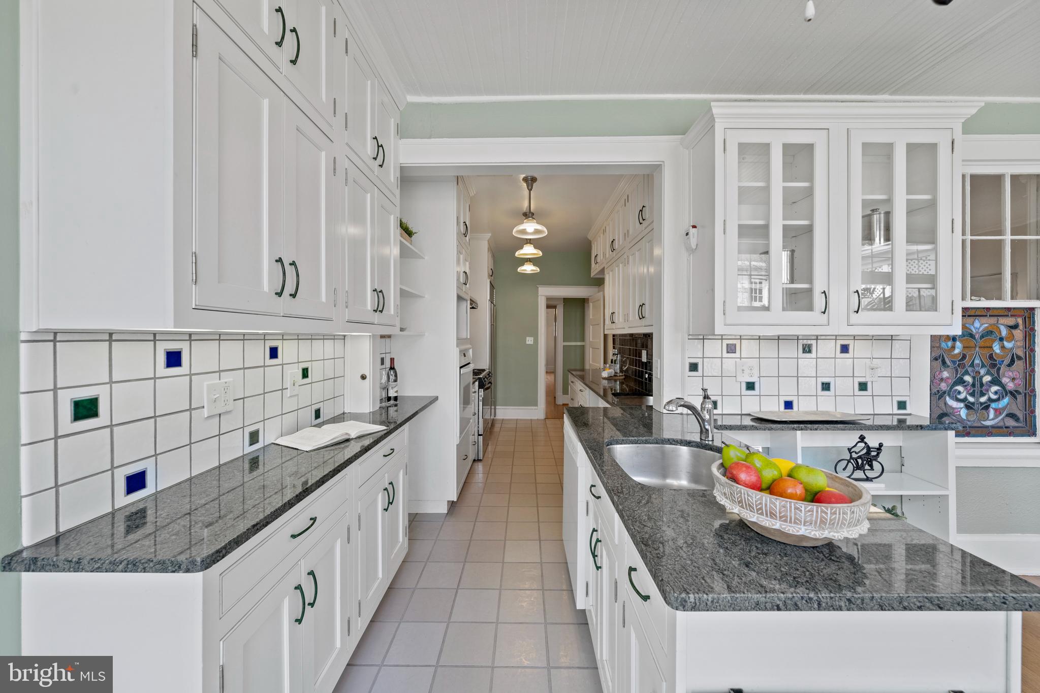 2709 Woodley Road Northwest Washington, DC 20008 - Photo 9 of 34 Kitchen