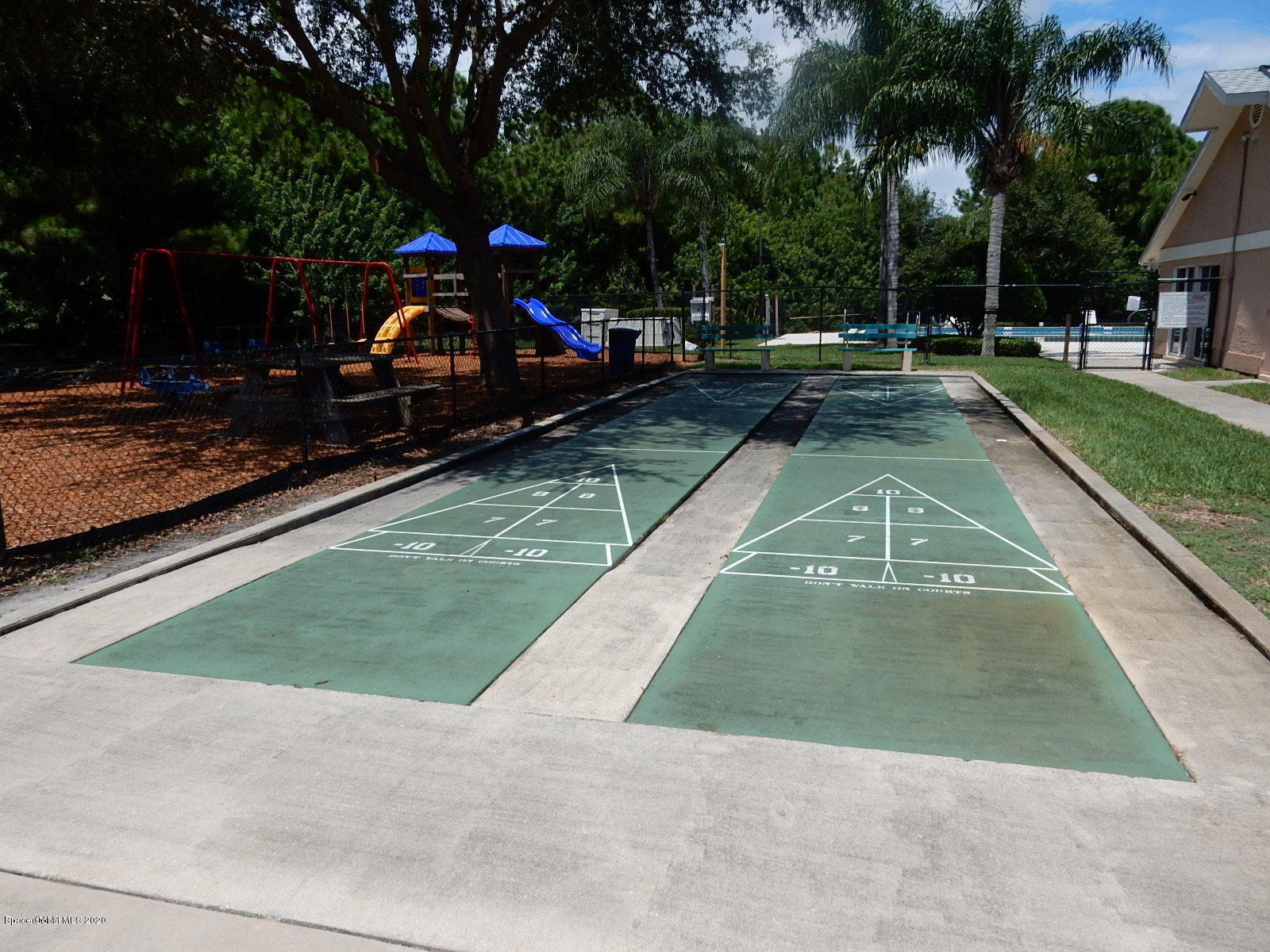 1154 Ida Way Melbourne, FL 32940 - Photo 26 of 27 Community Shuffle Board