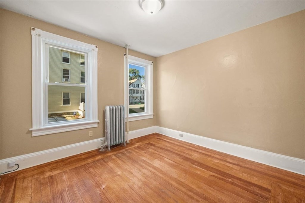 275 Summer Street Woonsocket, RI 02895 - Photo 9 of 40 Gallery Image 9