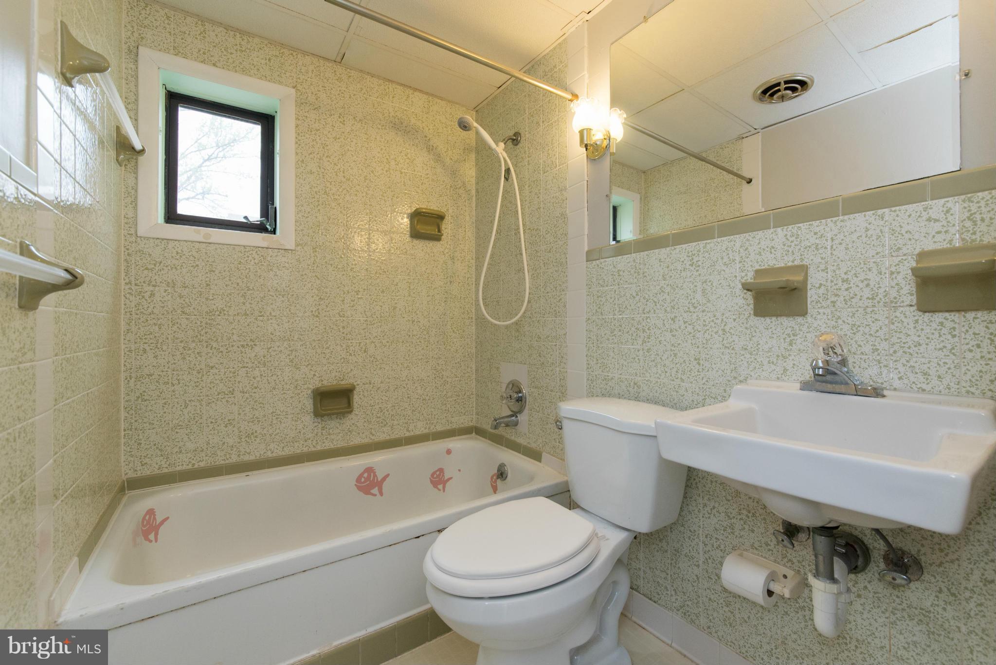 1210 4th Road Middle River, MD 21220 - Photo 24 of 30 Bath
