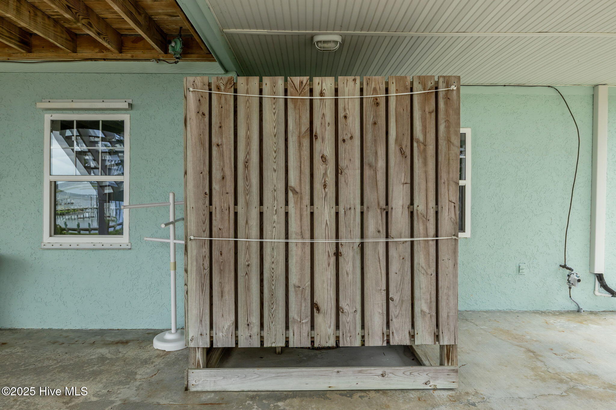 9920 Bluff Road Emerald Isle, NC 28594 - Photo 41 of 63 Outdoor Shower