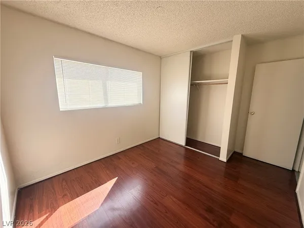 $900 | 4220 Stewart Avenue, Unit 2, Las Vegas, NV 89110