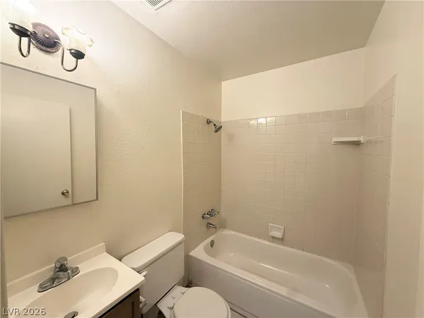 $900 | 4220 Stewart Avenue, Unit 2, Las Vegas, NV 89110