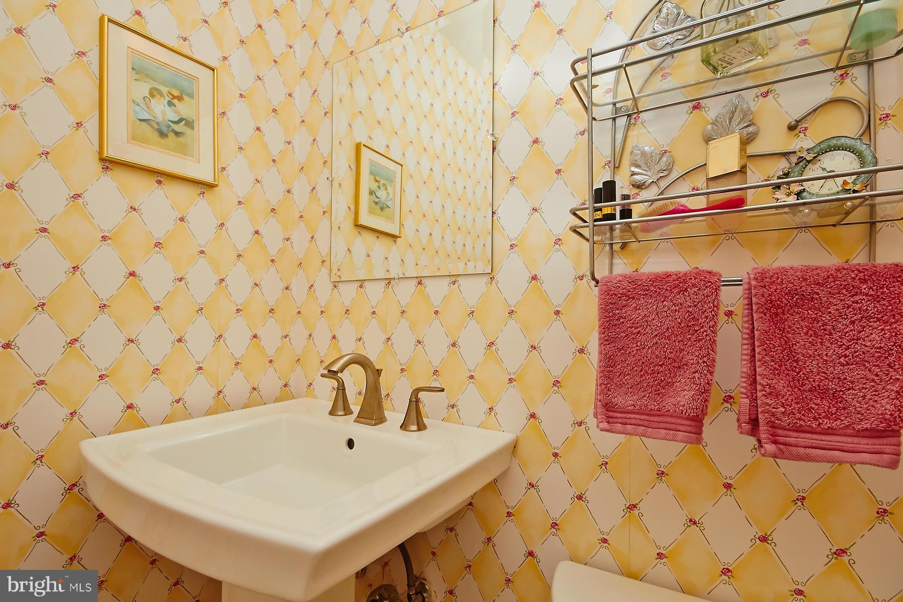 11445 Waterview Cluster Reston, VA 20190 - Photo 14 of 30 Bath