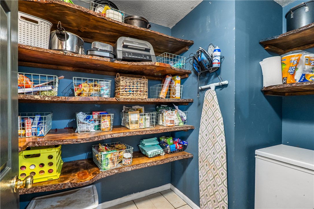 181 Crowe Creek Church Road Six Mile, SC 29682 - Photo 8 of 29