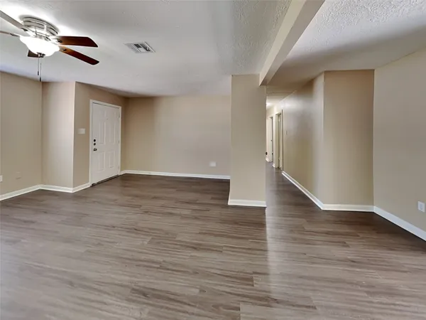 $1,645 | 407 Harold Lane, Baytown, TX 77521