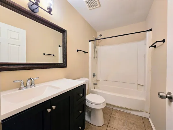 $1,760 | 2602 North Red Cedar Circle, The Woodlands, TX 77380