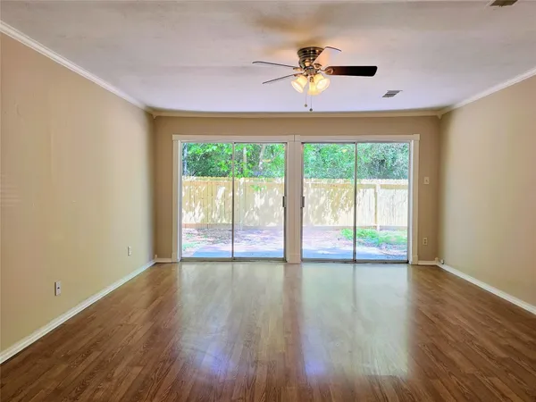 $1,760 | 2602 North Red Cedar Circle, The Woodlands, TX 77380