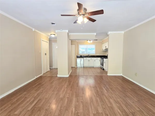 $1,760 | 2602 North Red Cedar Circle, The Woodlands, TX 77380