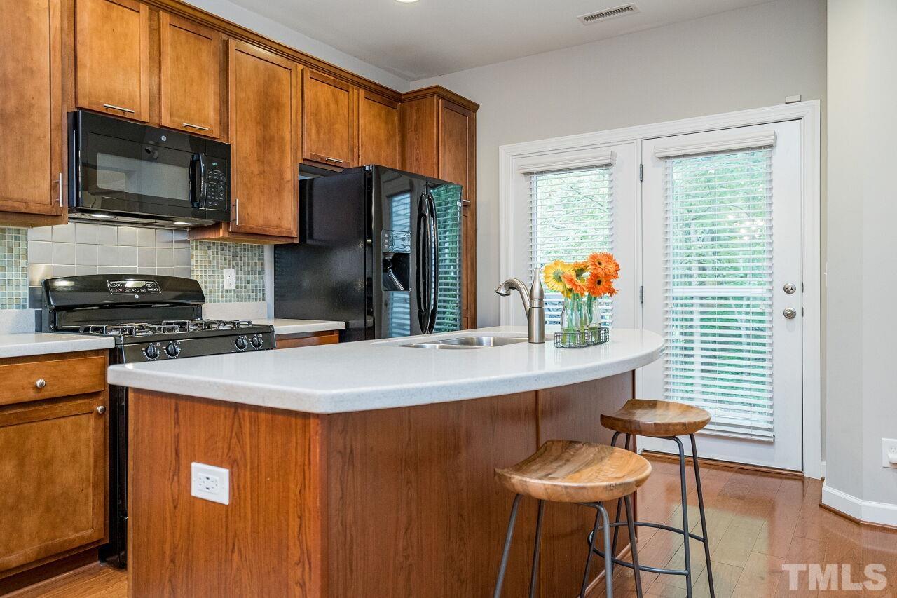 8017 Sunset Branch Court Raleigh, NC 27612 - Photo 11 of 24 Gallery Image 11