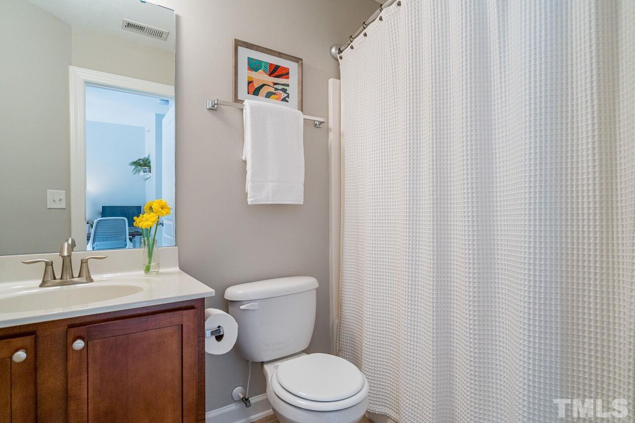 8017 Sunset Branch Court Raleigh, NC 27612 - Photo 20 of 24 Gallery Image 20