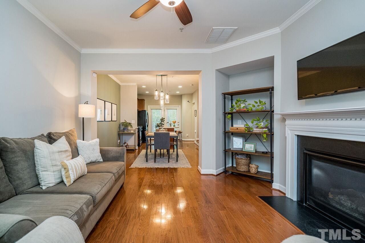 8017 Sunset Branch Court Raleigh, NC 27612 - Photo 3 of 24 Gallery Image 3