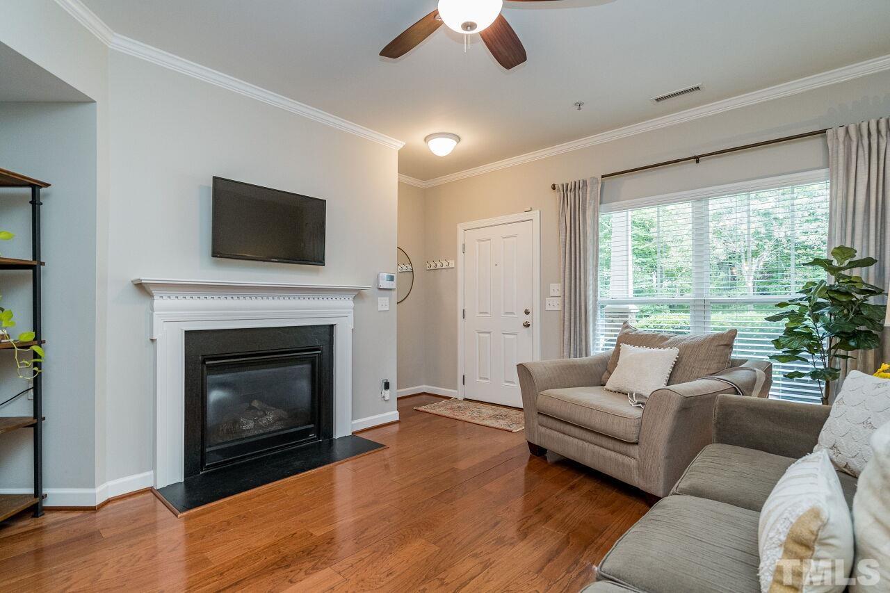 8017 Sunset Branch Court Raleigh, NC 27612 - Photo 7 of 24 Gallery Image 7