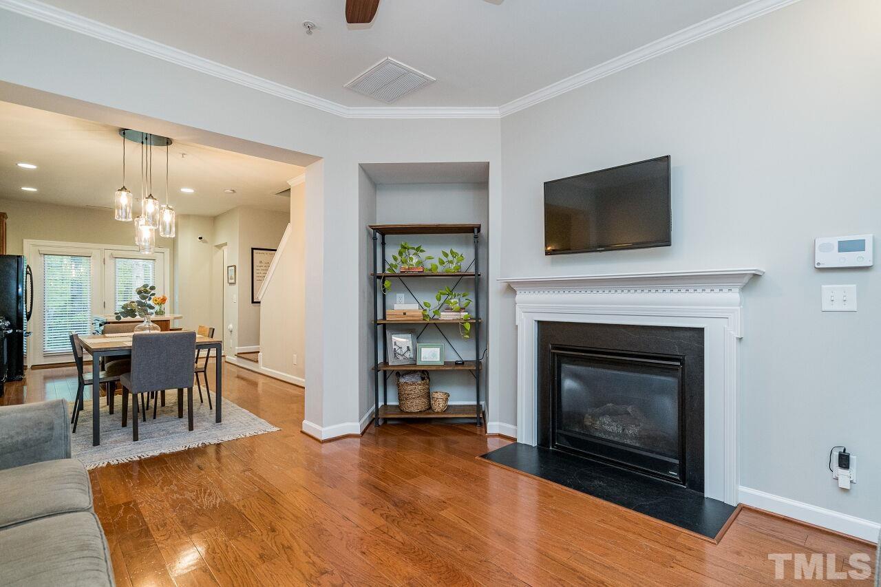 8017 Sunset Branch Court Raleigh, NC 27612 - Photo 8 of 24 Gallery Image 8