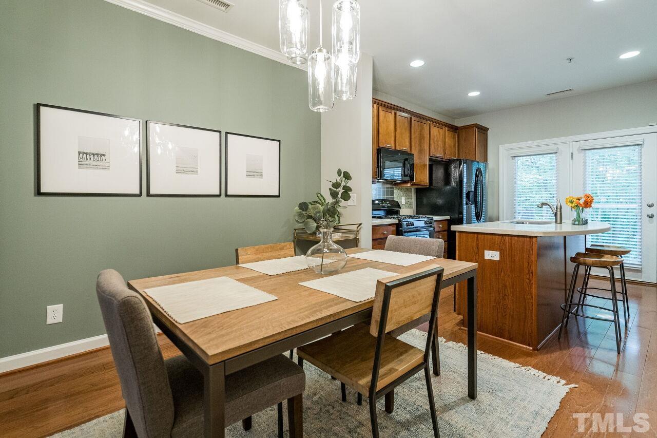 8017 Sunset Branch Court Raleigh, NC 27612 - Photo 9 of 24 Gallery Image 9