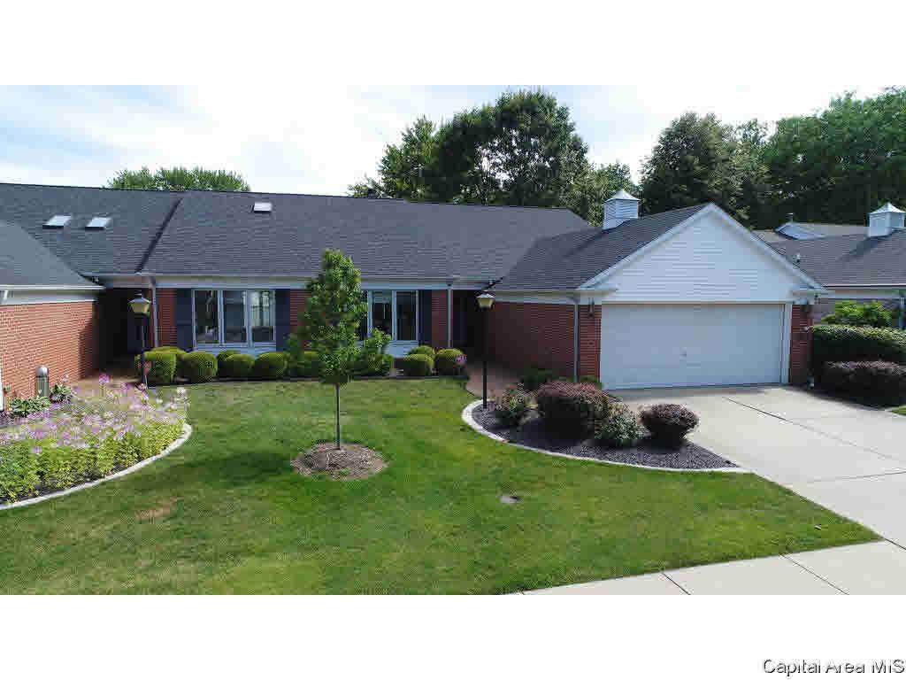 30 Turnberry Place Springfield, IL 62704 - Photo 1 of 35