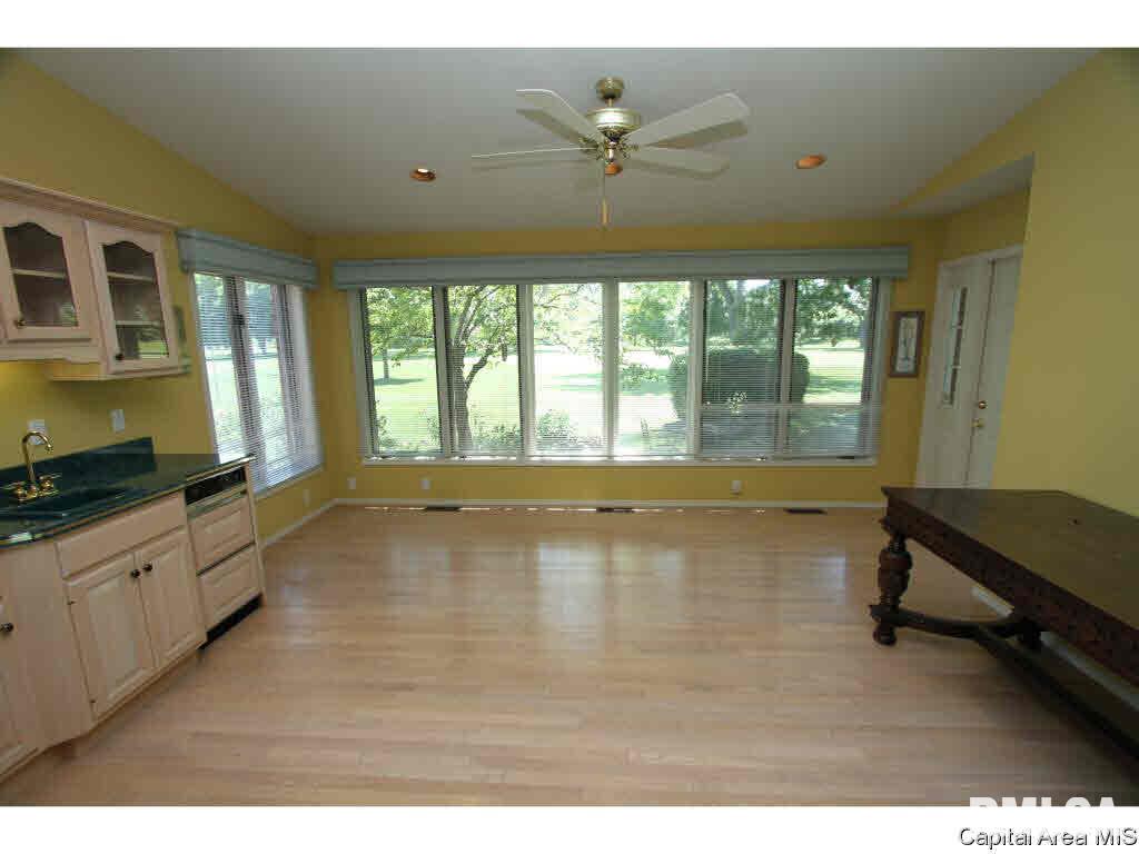 30 Turnberry Place Springfield, IL 62704 - Photo 14 of 35